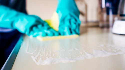 Bedroom mattress cleaning in New Southgate with specialist equipment
